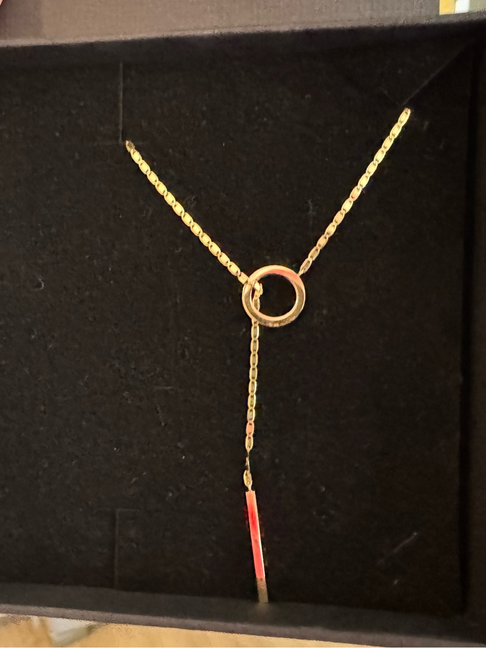 LANA petit Malibu toggle necklace in gold - Picture 4 of 6
